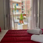 Al Teatro Greco بيت ضيافة 4*