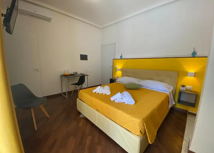 Al Teatro Greco Pensión 4*